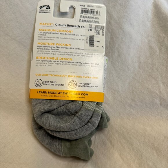 Swiftwick socks Three pair - Picture 6 of 8